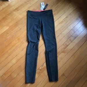 *NWT* Under Armour StudioLux Leggings